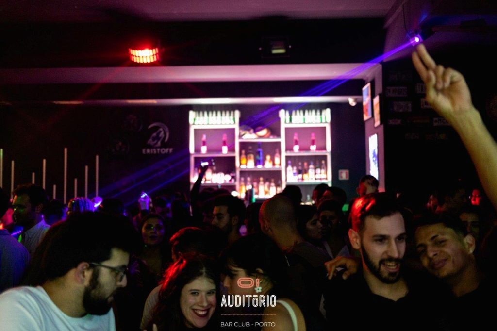 espaço auditório bar club no porto - o melhos espaço noturno no porto