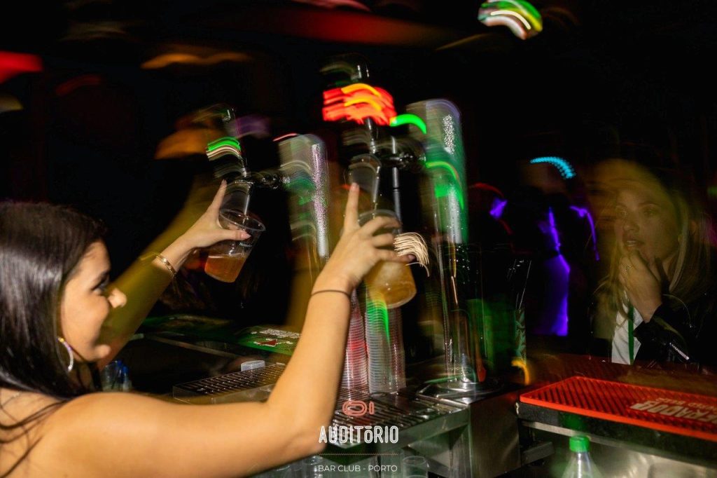 espaço auditório bar club no porto - o melhos espaço noturno no porto